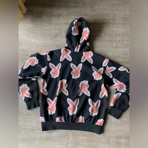 Playboy x PacSun GLOW Adult Hoodie Small Unisex Exclusive Limited Edition NEW - Picture 3 of 11